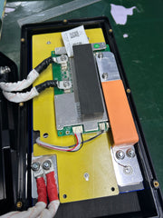 LiFePO₄ 200Ah Wohnmobil Batterie im H8-Format mit Bluetooth & CAN-Bus