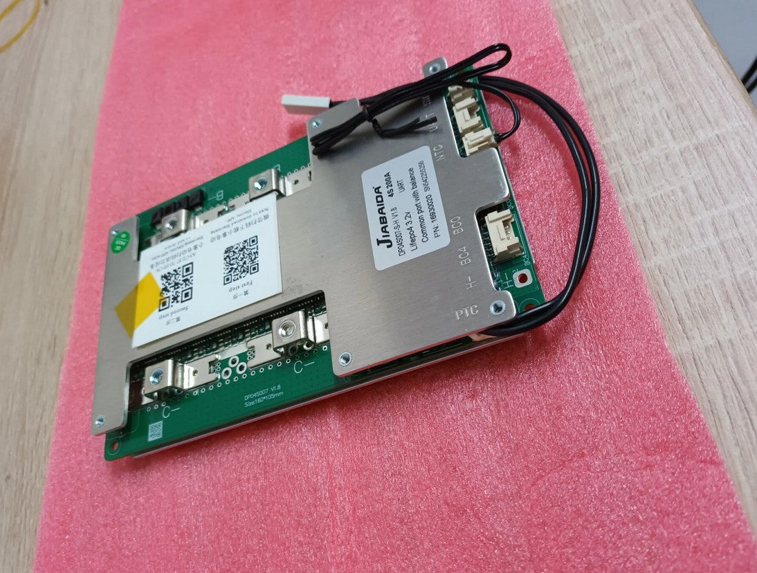 JBD Smart BMS 200A JBD-DP04S007  neueste Generation — ohne Fremdzugrifschutz
